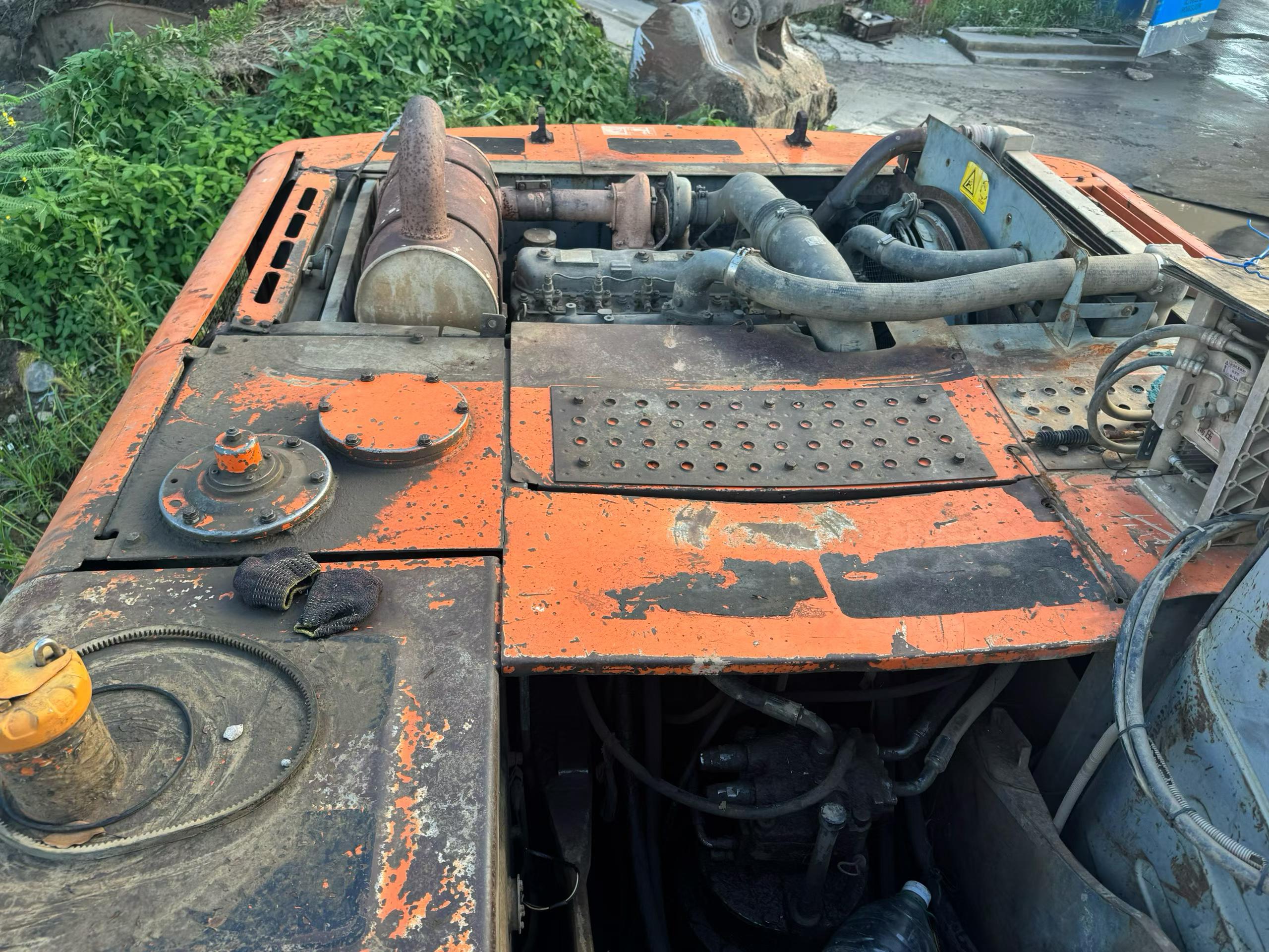 Buy Hitachi ZX200-6 Used Excavator / 9