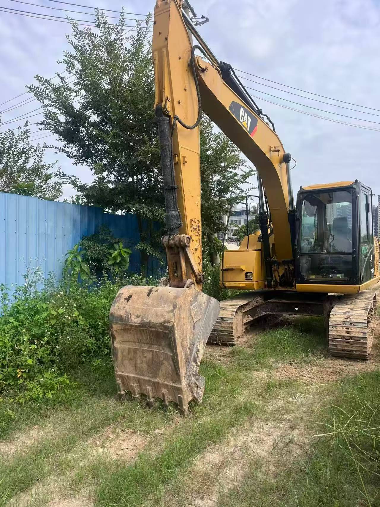 Buy Caterpillar 311 Used Excavator / 3