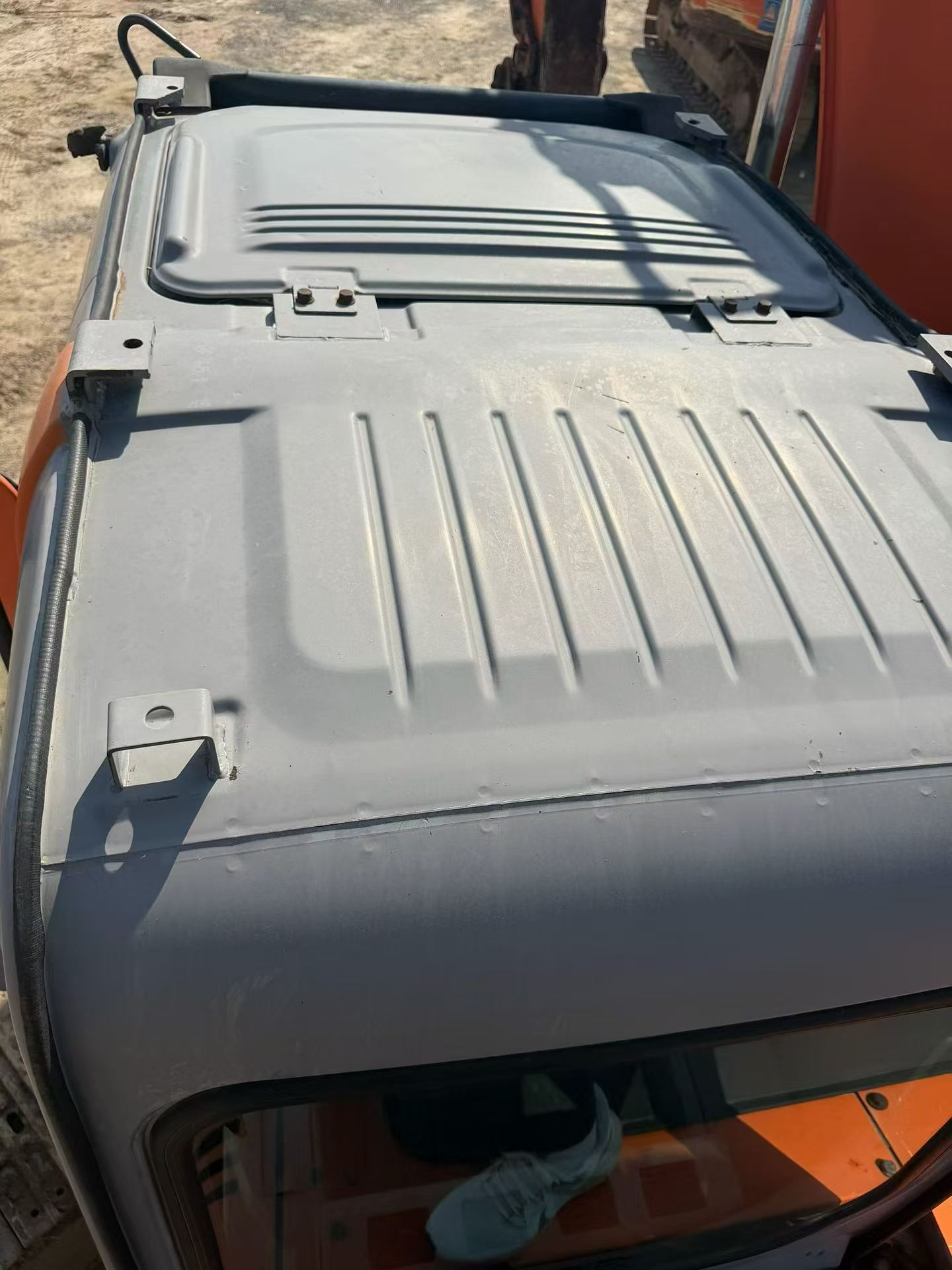 Buy Hitachi EX130H-5 Used Excavator / 6
