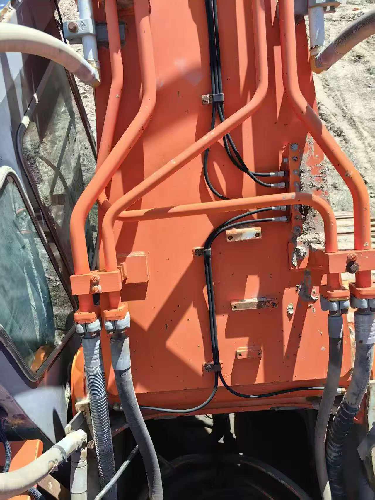 Buy Hitachi ZX450-6 Used Excavator / 4