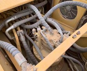 Buy Caterpillar 340D2L Used Excavator / 4 Buy Caterpillar 340D2L Used Excavator / 4