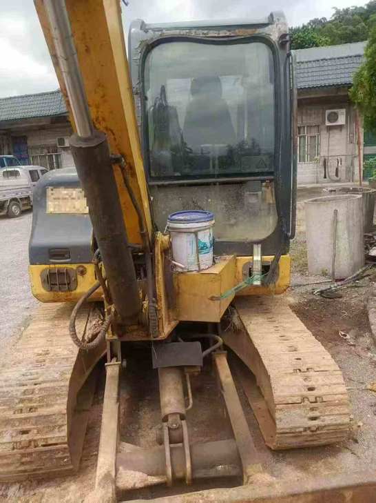 Buy XCMG XE60 Used Excavator / 1
