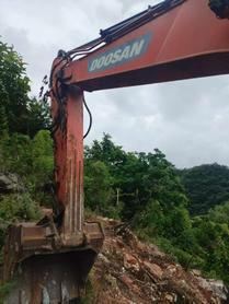 Buy Doosan DH370 Used Excavator / 6 Buy Doosan DH370 Used Excavator / 6