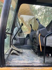 Buy Caterpillar 323D2L Used Excavator / 8 Buy Caterpillar 323D2L Used Excavator / 8