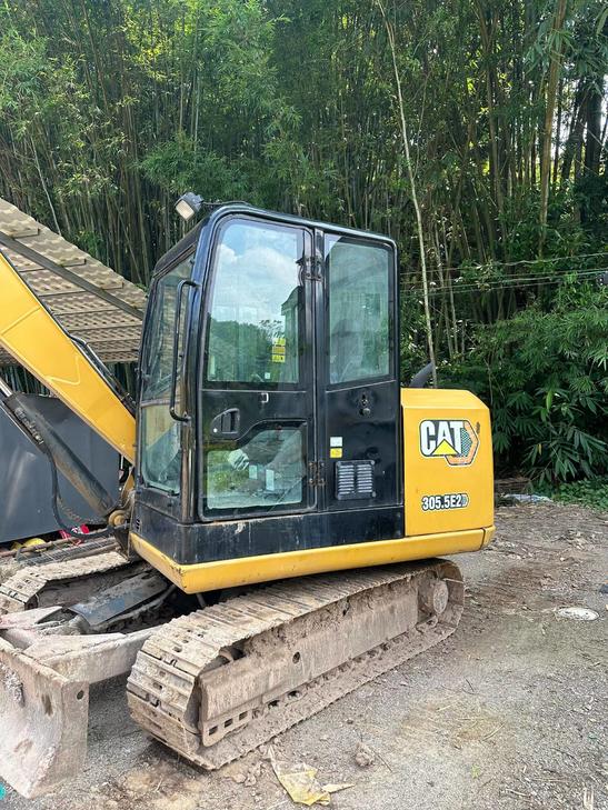 Buy Caterpillar 305.5 Used Excavator / 1