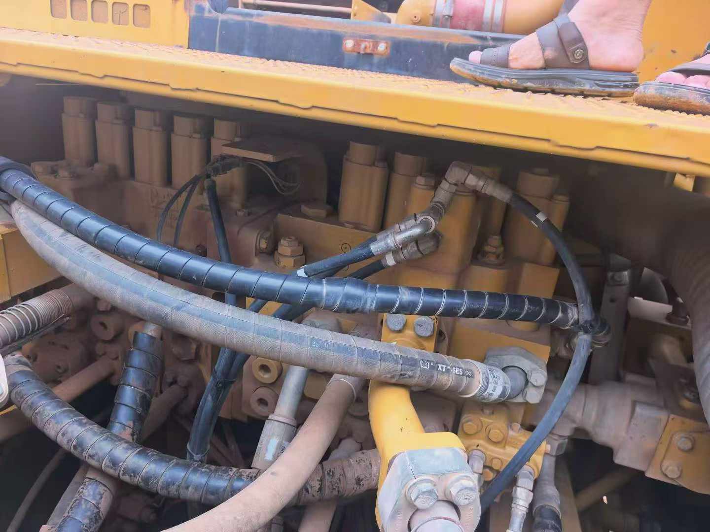 Buy Caterpillar 349E Used Excavator / 7