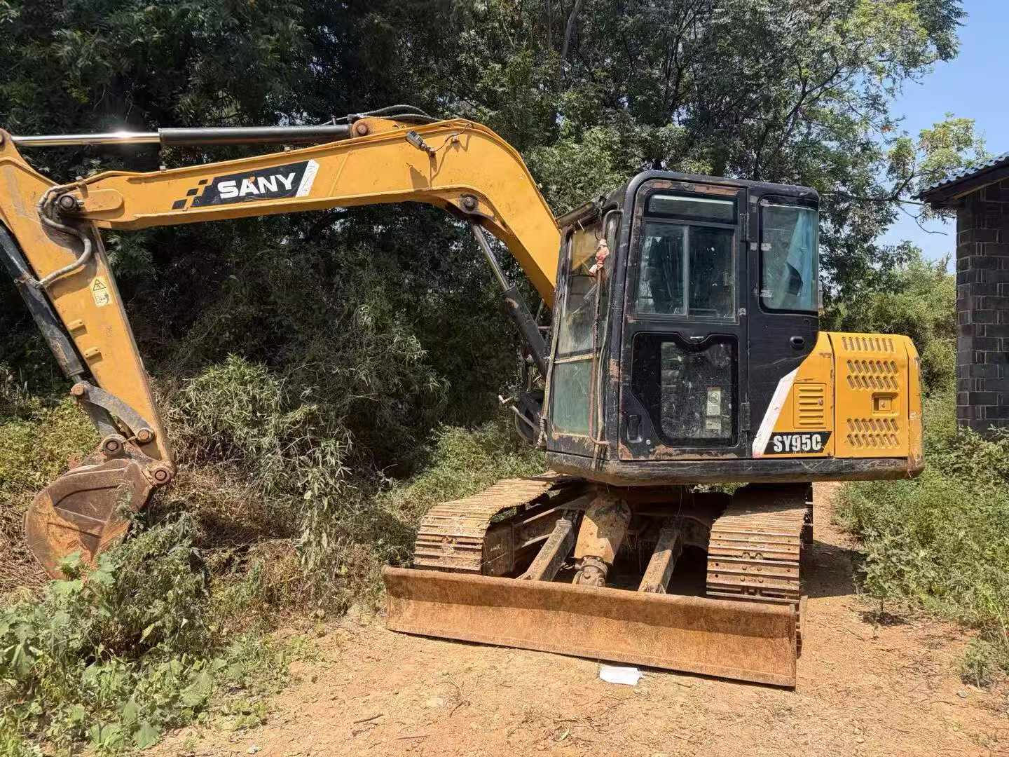 Buy Sany SY75C-8 Used Excavator / 2