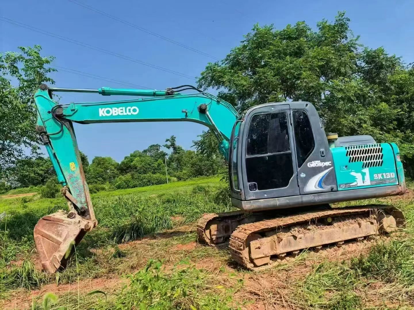 Buy Kobelco SK130 Used Excavator / 3