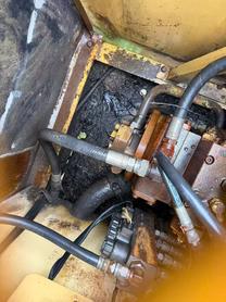 Buy Komatsu PC120-5 Used Excavator / 7 Buy Komatsu PC120-5 Used Excavator / 7