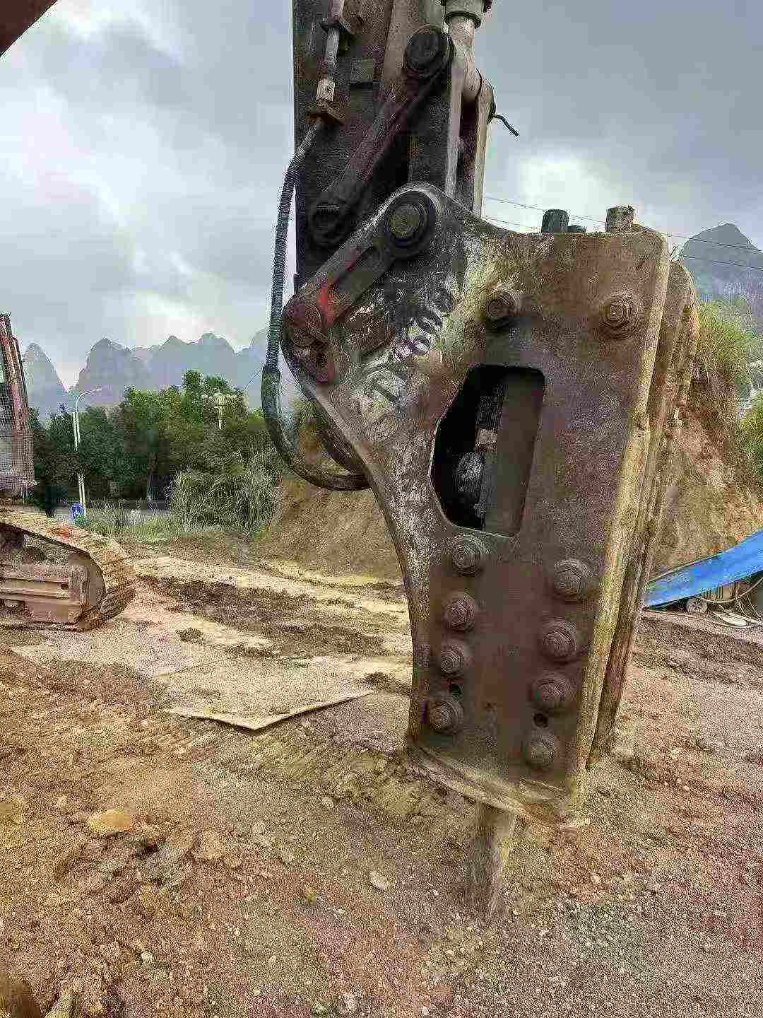 Buy Doosan DX500-SS Used Excavator / 5