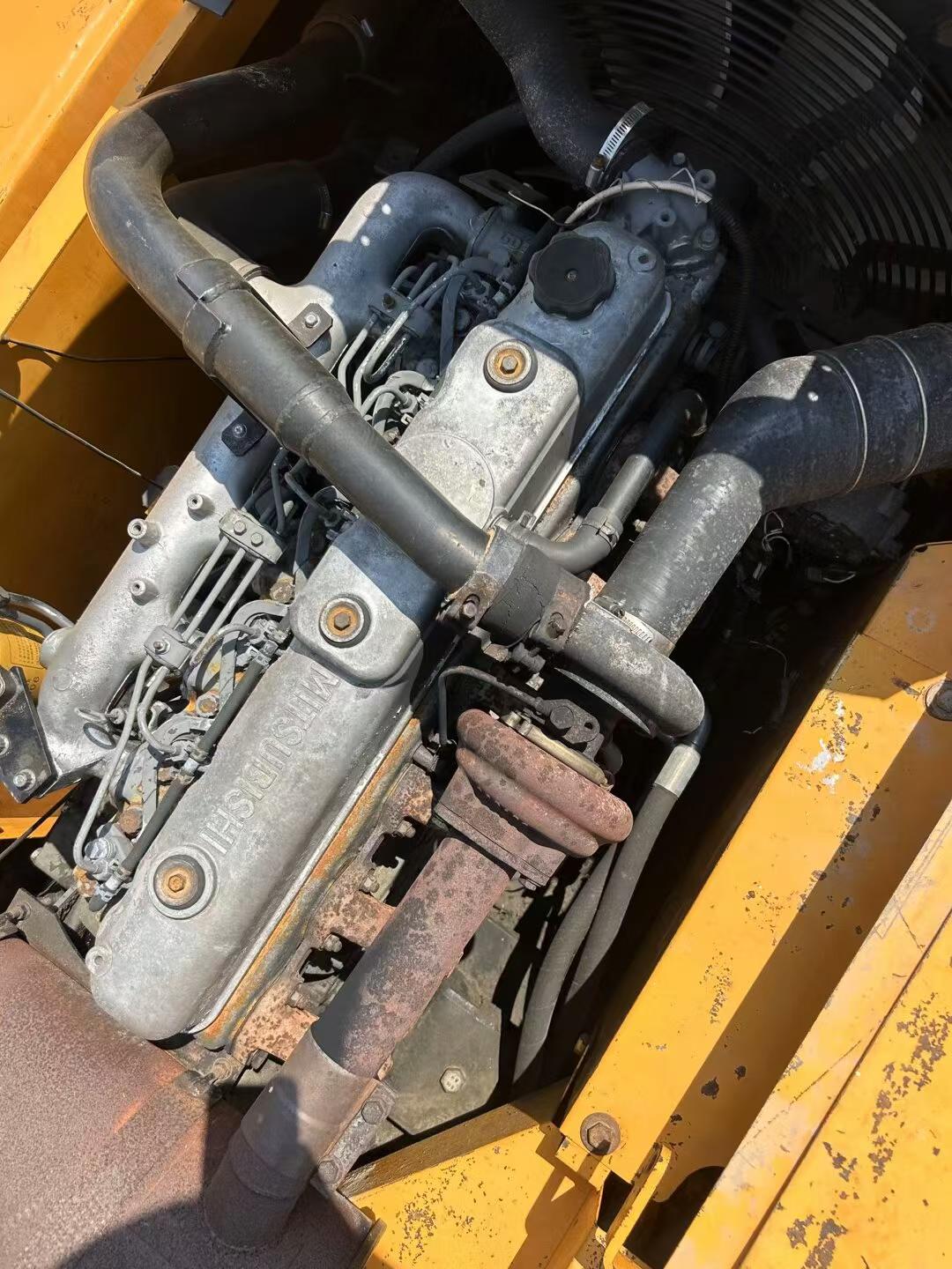Buy Sany SY215C Used Excavator / 8