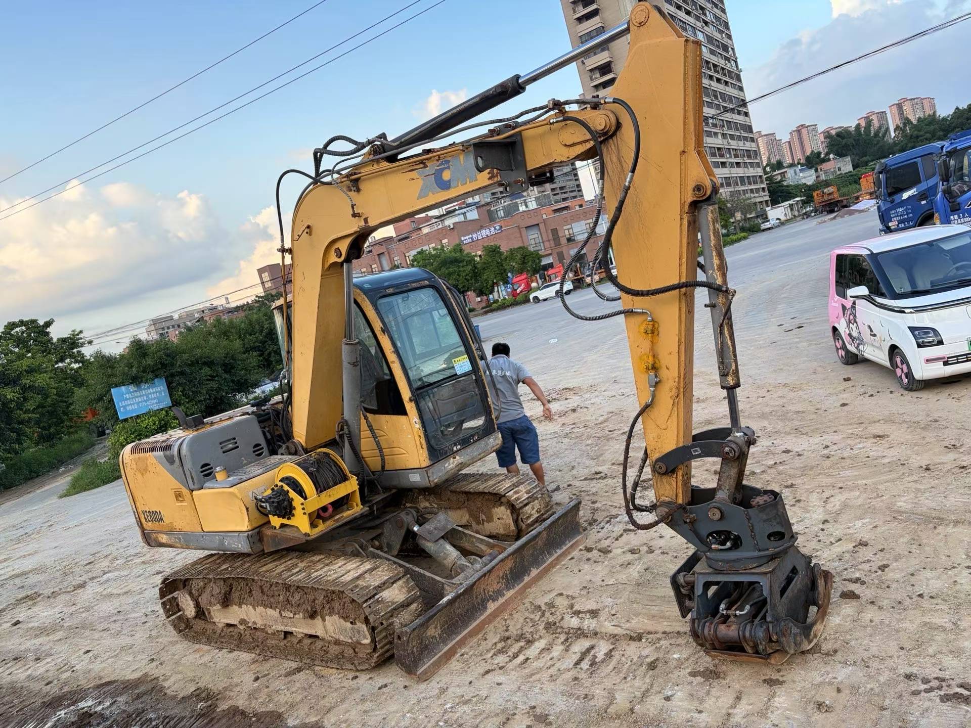 Buy XCMG XE80 Used Excavator / 5