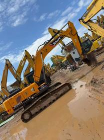 Buy Sany SY215C-8 Used Excavator / 3 Buy Sany SY215C-8 Used Excavator / 3