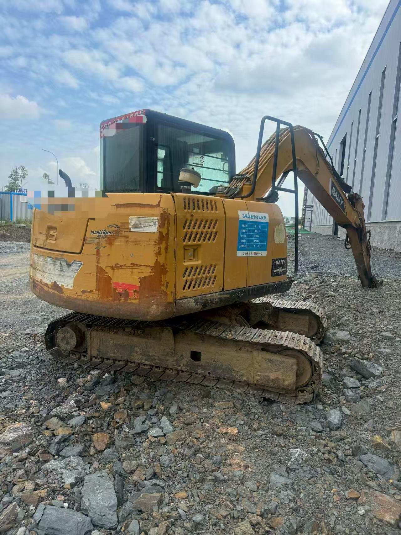 Buy Sany SY70C Used Excavator / 5