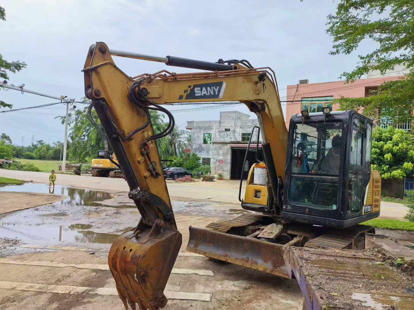 Buy Sany SY75 Used Excavator / 2