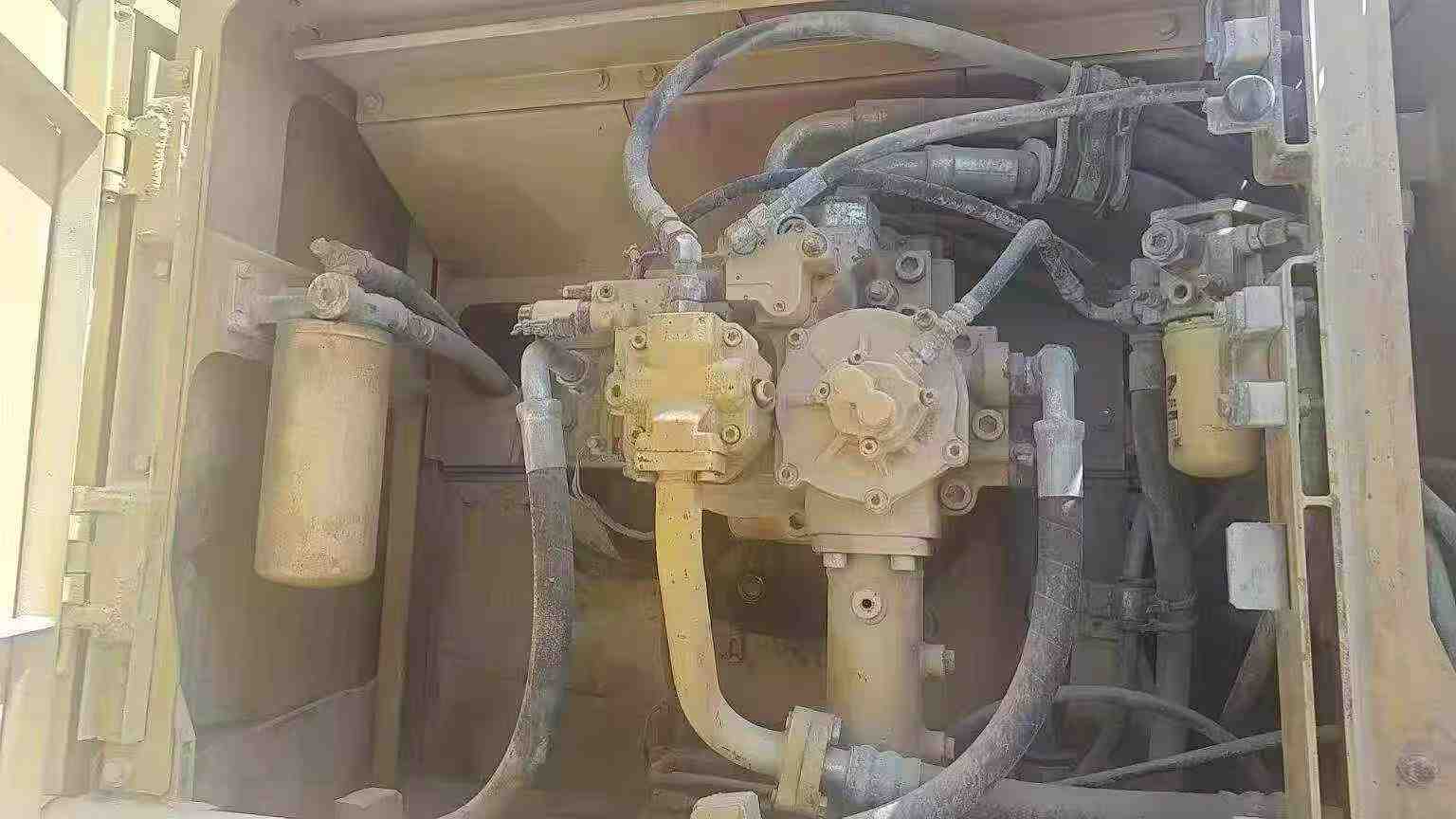 Buy Caterpillar 349E Used Excavator / 3