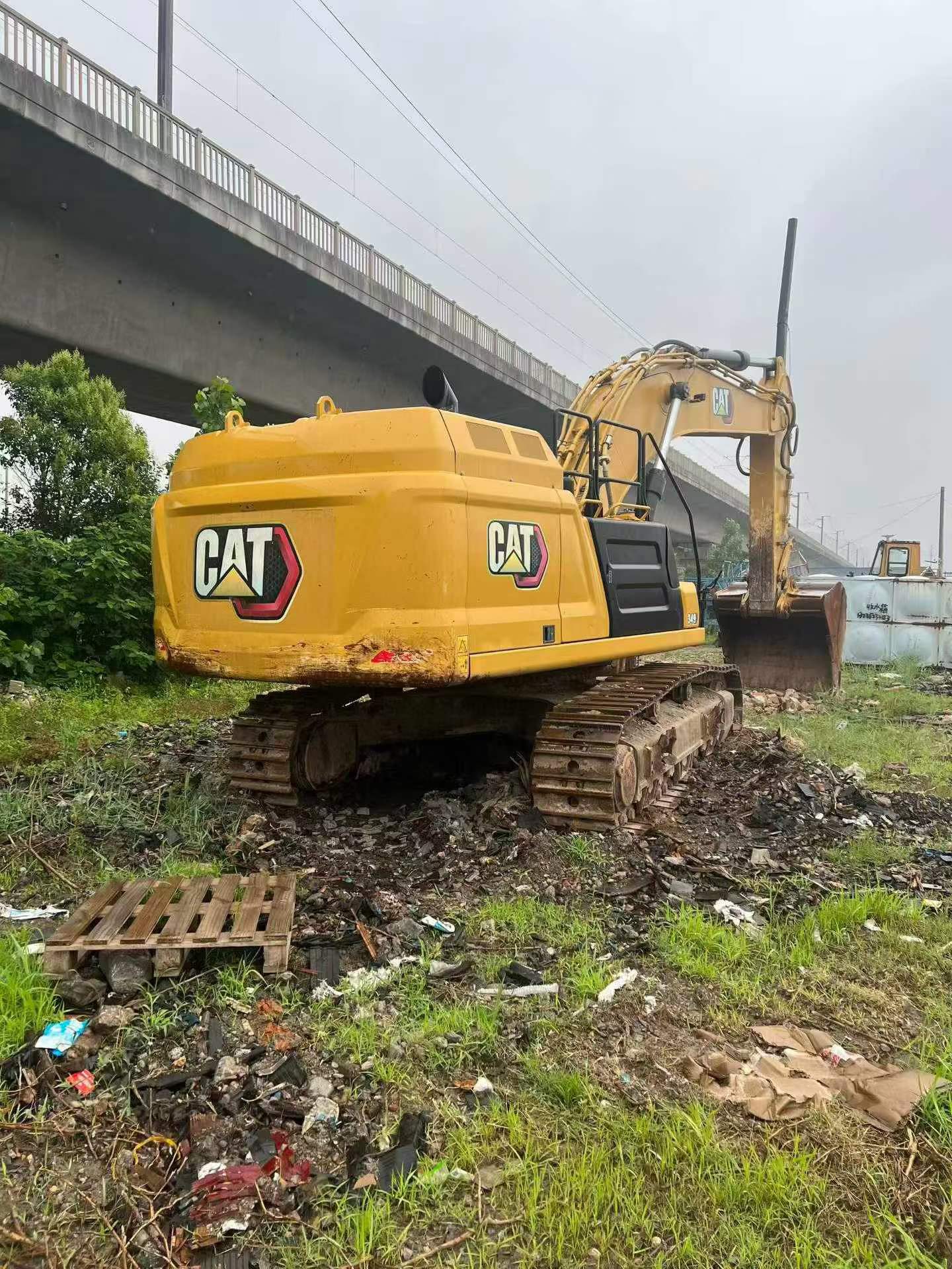 Buy Caterpillar 349E Used Excavator / 2
