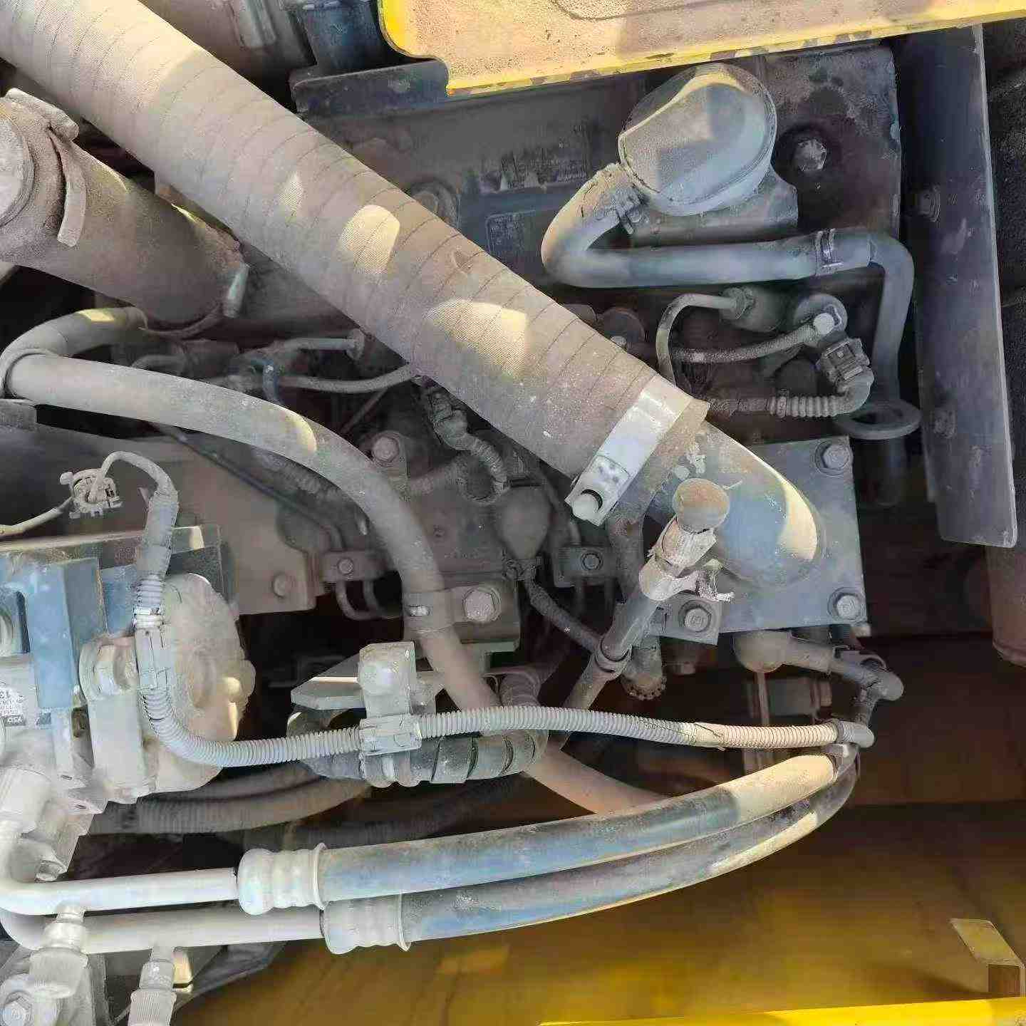 Buy Komatsu PC130 Used Excavator / 5