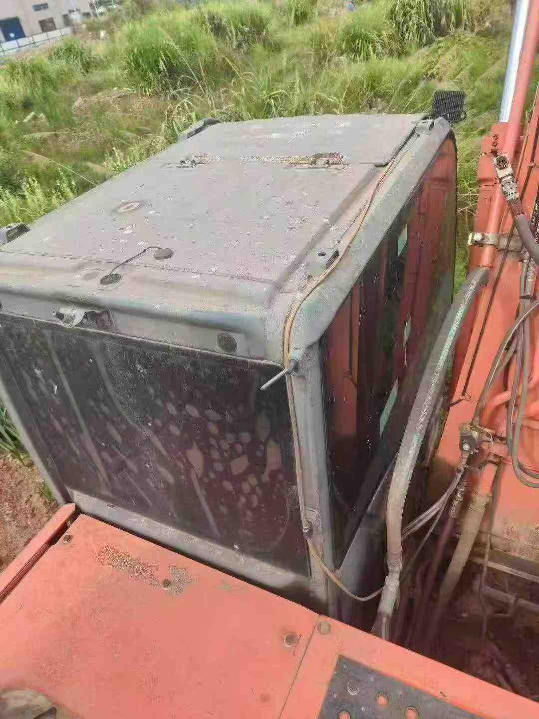 Buy Hitachi EX200-3 Used Excavator / 4