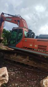 Buy Doosan DH370 Used Excavator / 9 Buy Doosan DH370 Used Excavator / 9