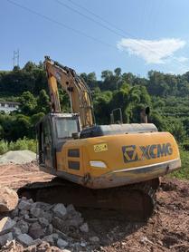 Buy XCMG XE200DA Used Excavator / 3 Buy XCMG XE200DA Used Excavator / 3