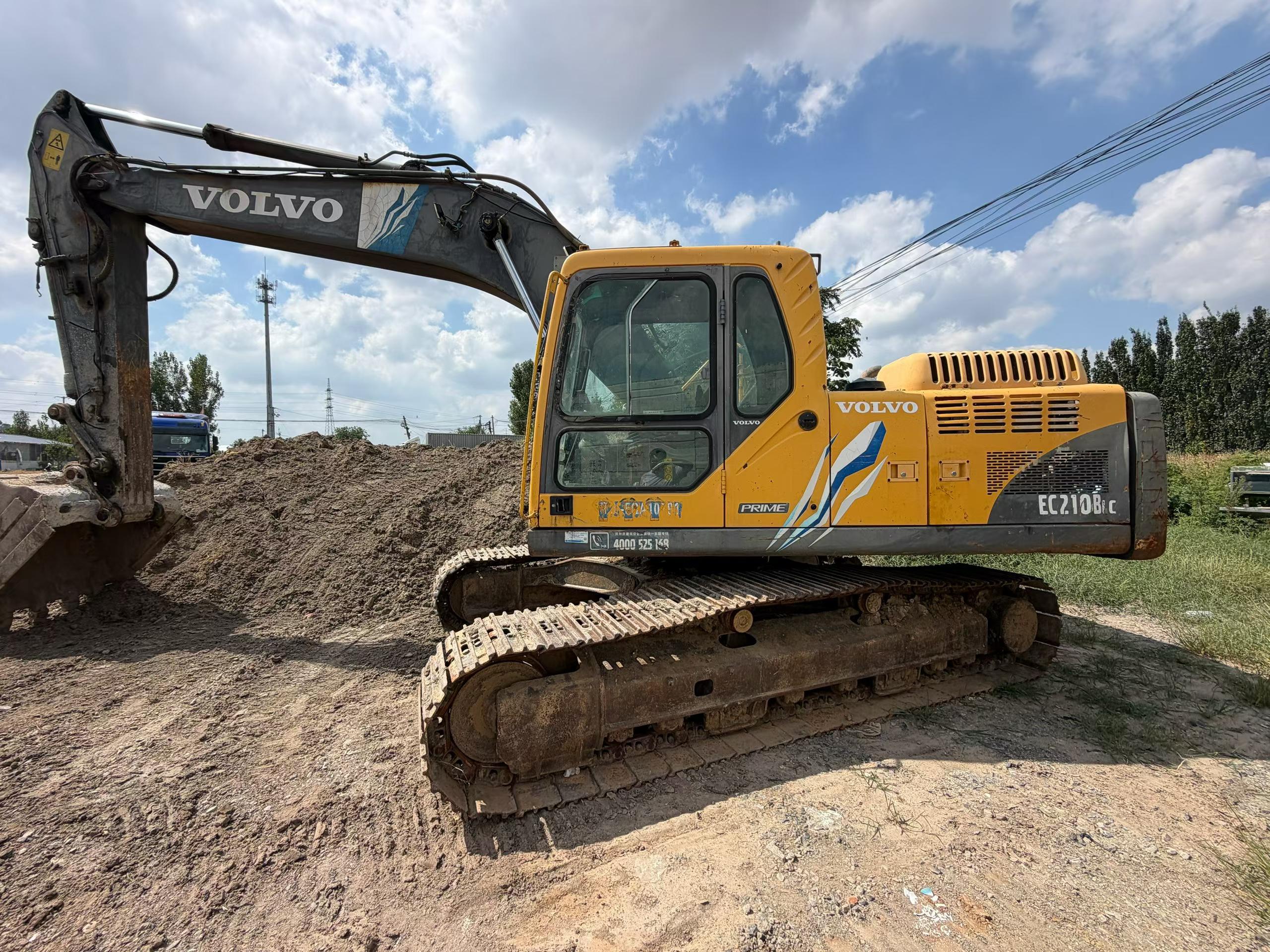 Buy Volvo EC210B Used Excavator / 9