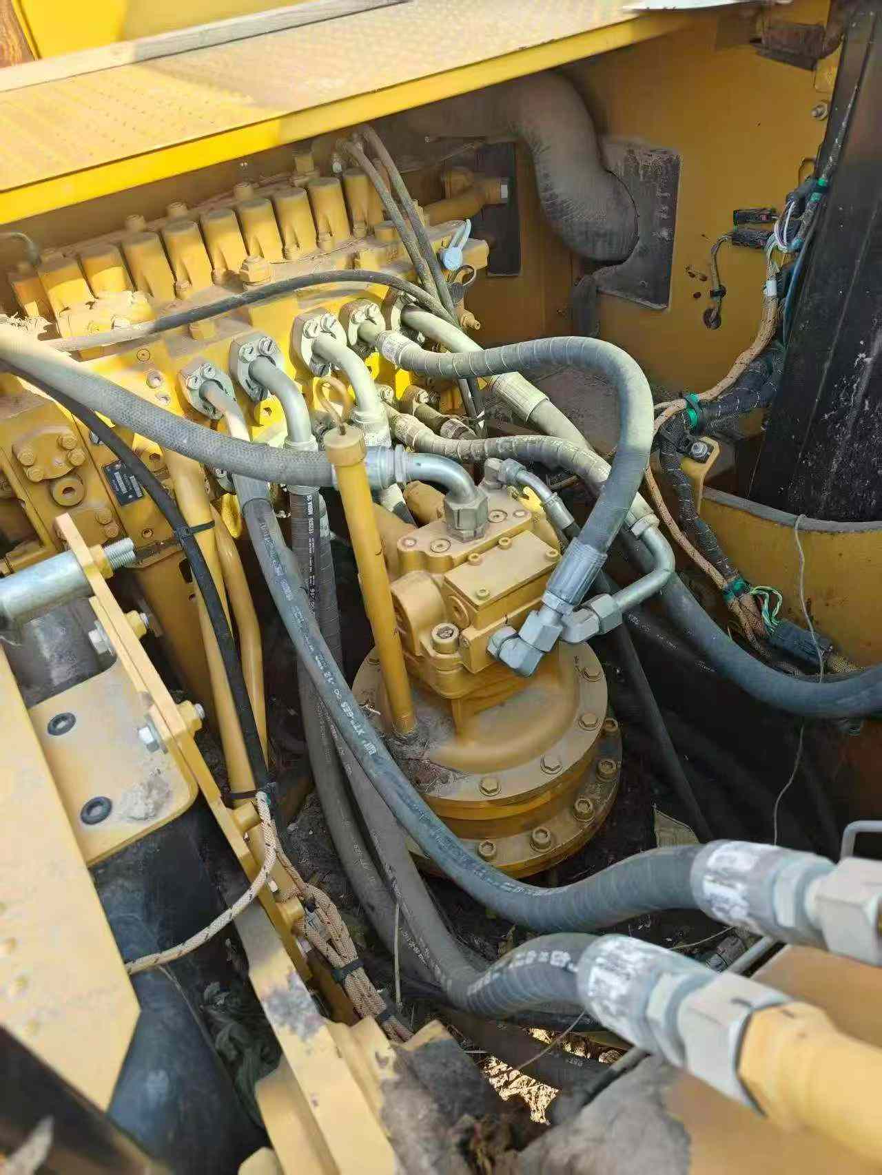 Buy Caterpillar 320GC Used Excavator / 7