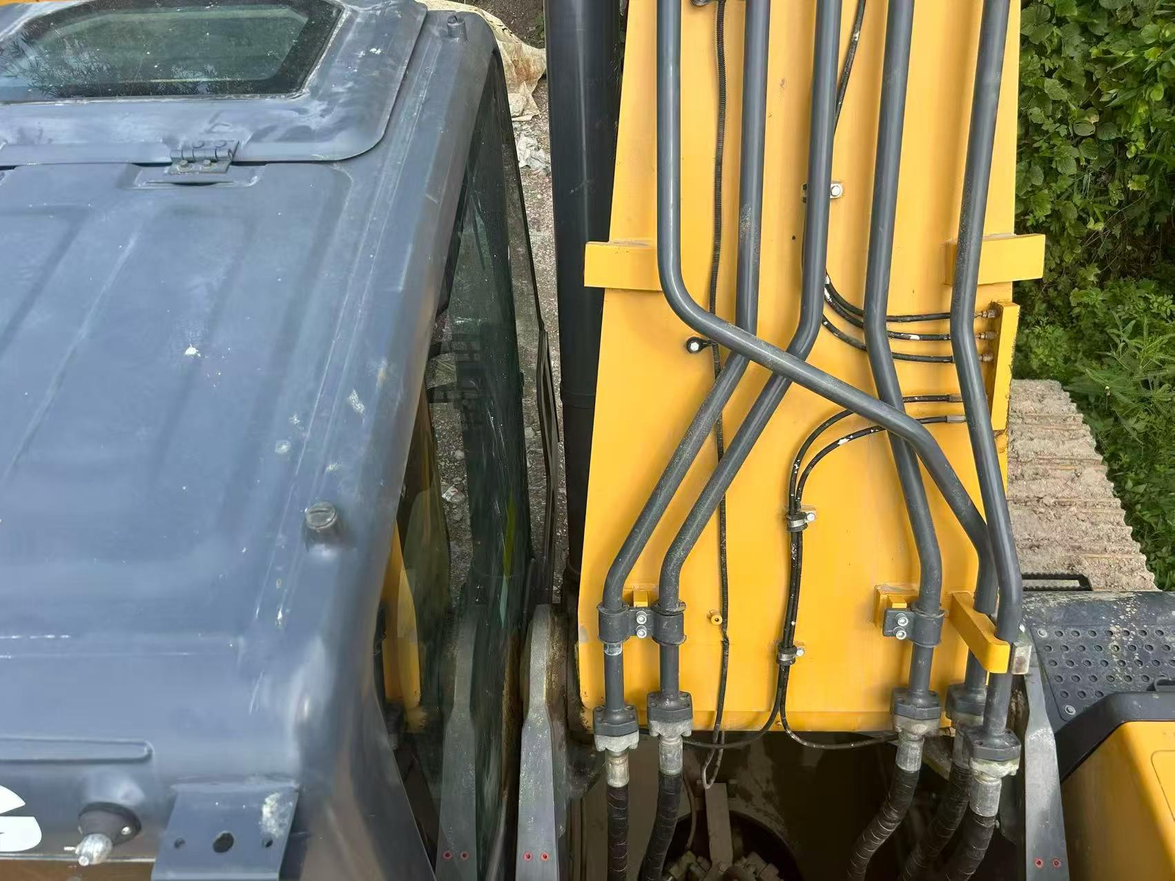 Buy XCMG XE370 Used Excavator / 4