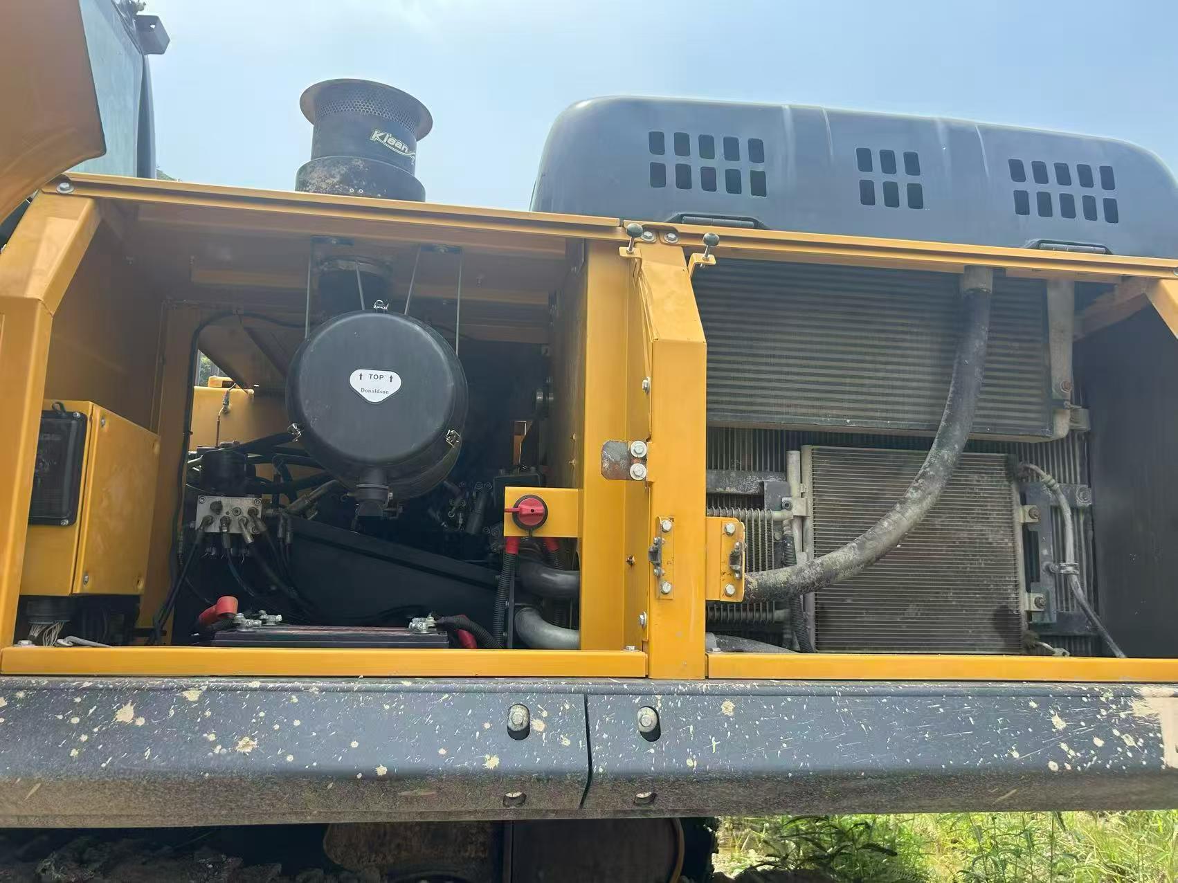 Buy XCMG XE370 Used Excavator / 3
