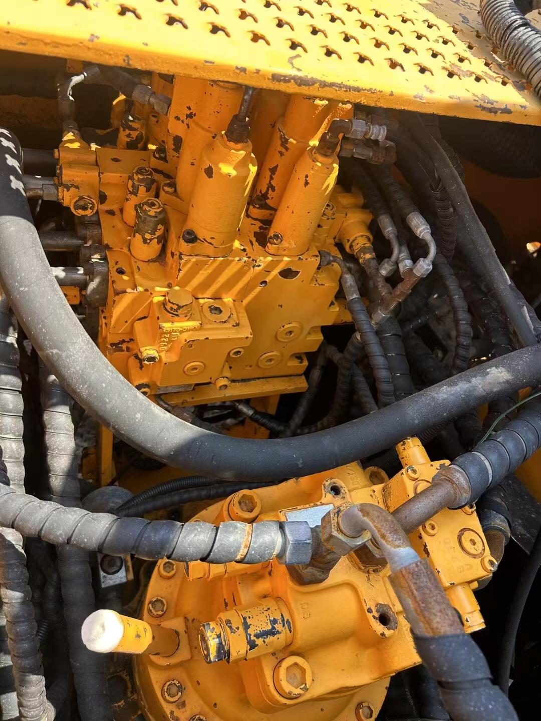 Buy Sany SY215C Used Excavator / 6