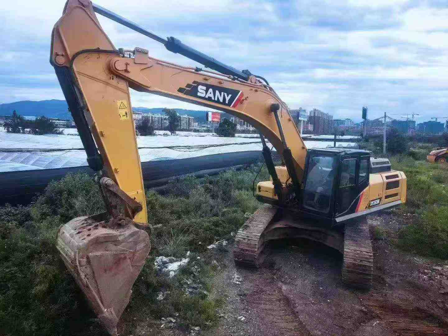 Buy Sany SY365H Used Excavator / 2
