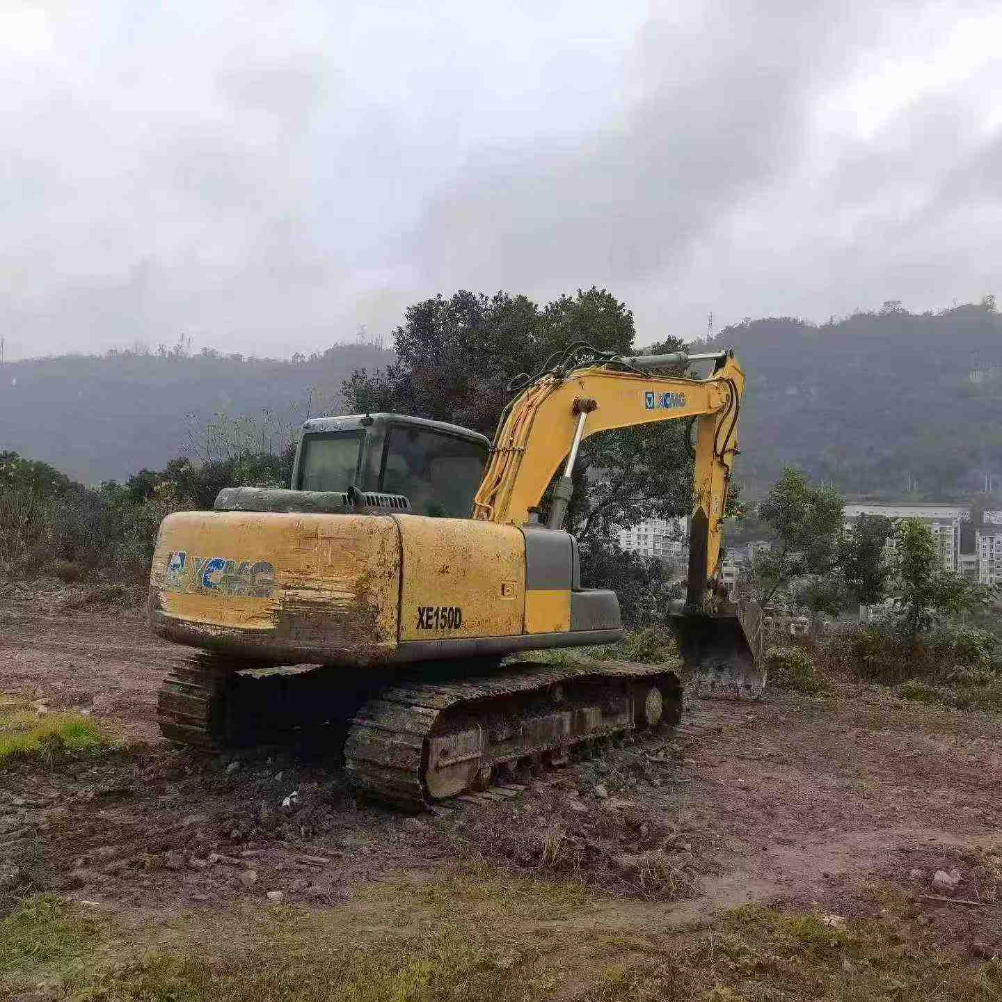Buy XCMG XE150 Used Excavator / 3