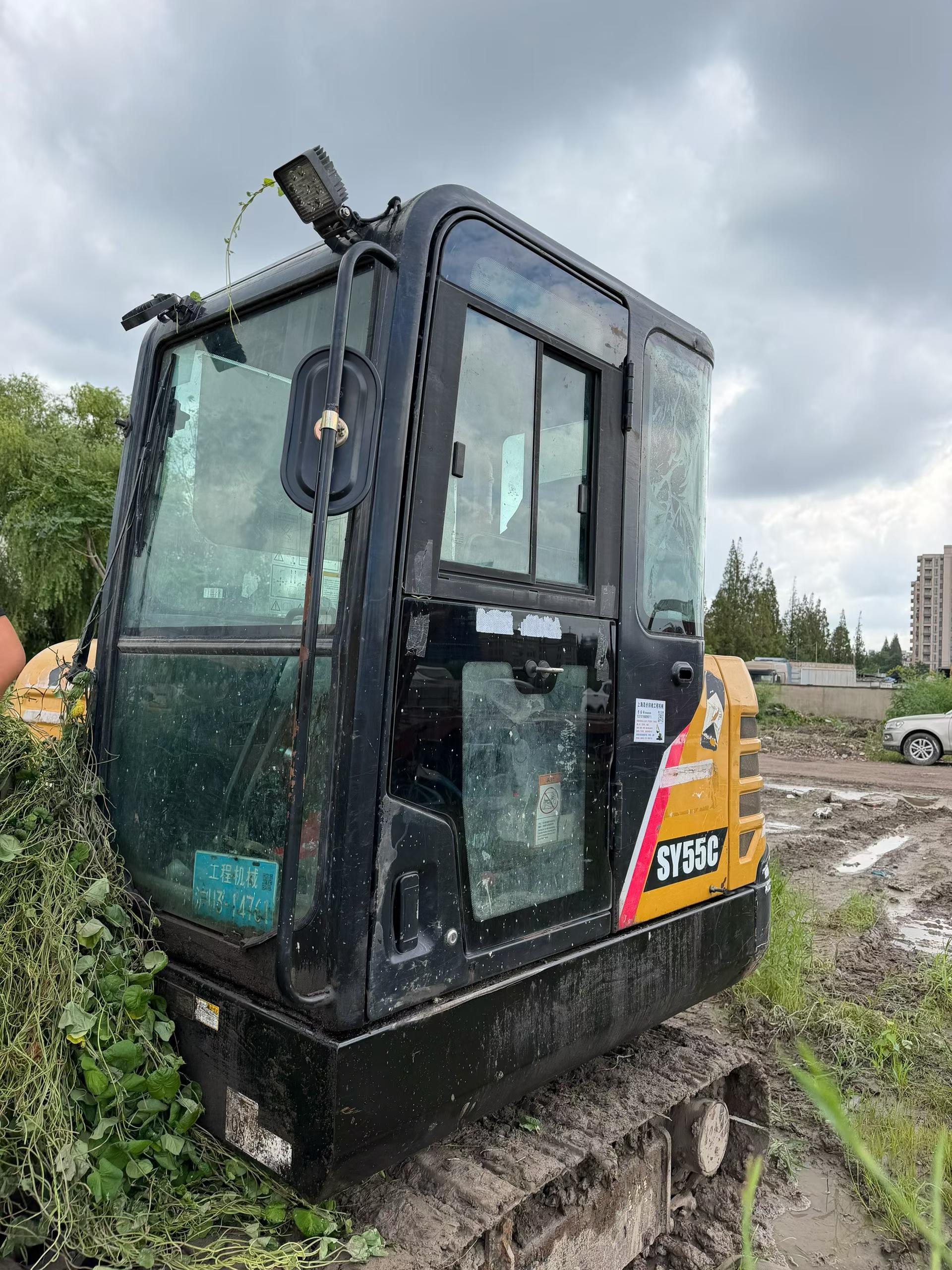 Buy Sany SY55 Used Excavator / 4