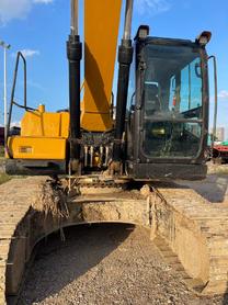 Buy Sany SY215C Used Excavator / 3 Buy Sany SY215C Used Excavator / 3