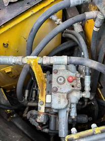 Buy Kato HD308US Used Excavator / 6 Buy Kato HD308US Used Excavator / 6