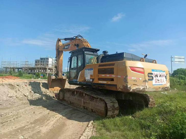Buy Sany SY375H Used Excavator / 1