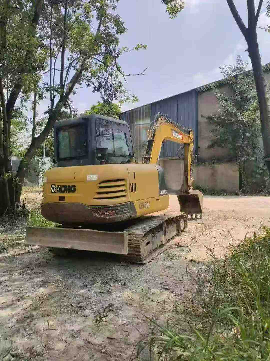 Buy XCMG LW60G Used Excavator / 2