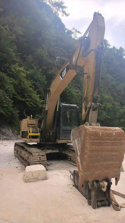 Buy Caterpillar 312D Used Excavator / 1