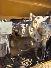 Buy Sany SY215C Used Excavator / 4 Buy Sany SY215C Used Excavator / 4