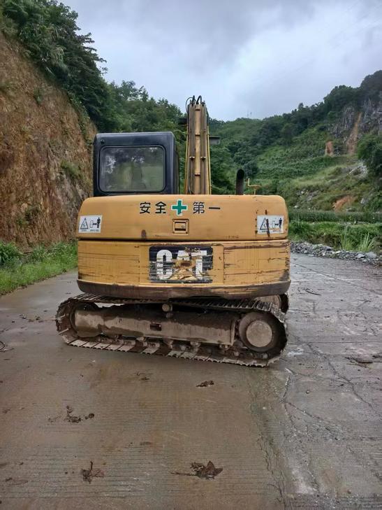 Buy Caterpillar 307B Used Excavator / 1