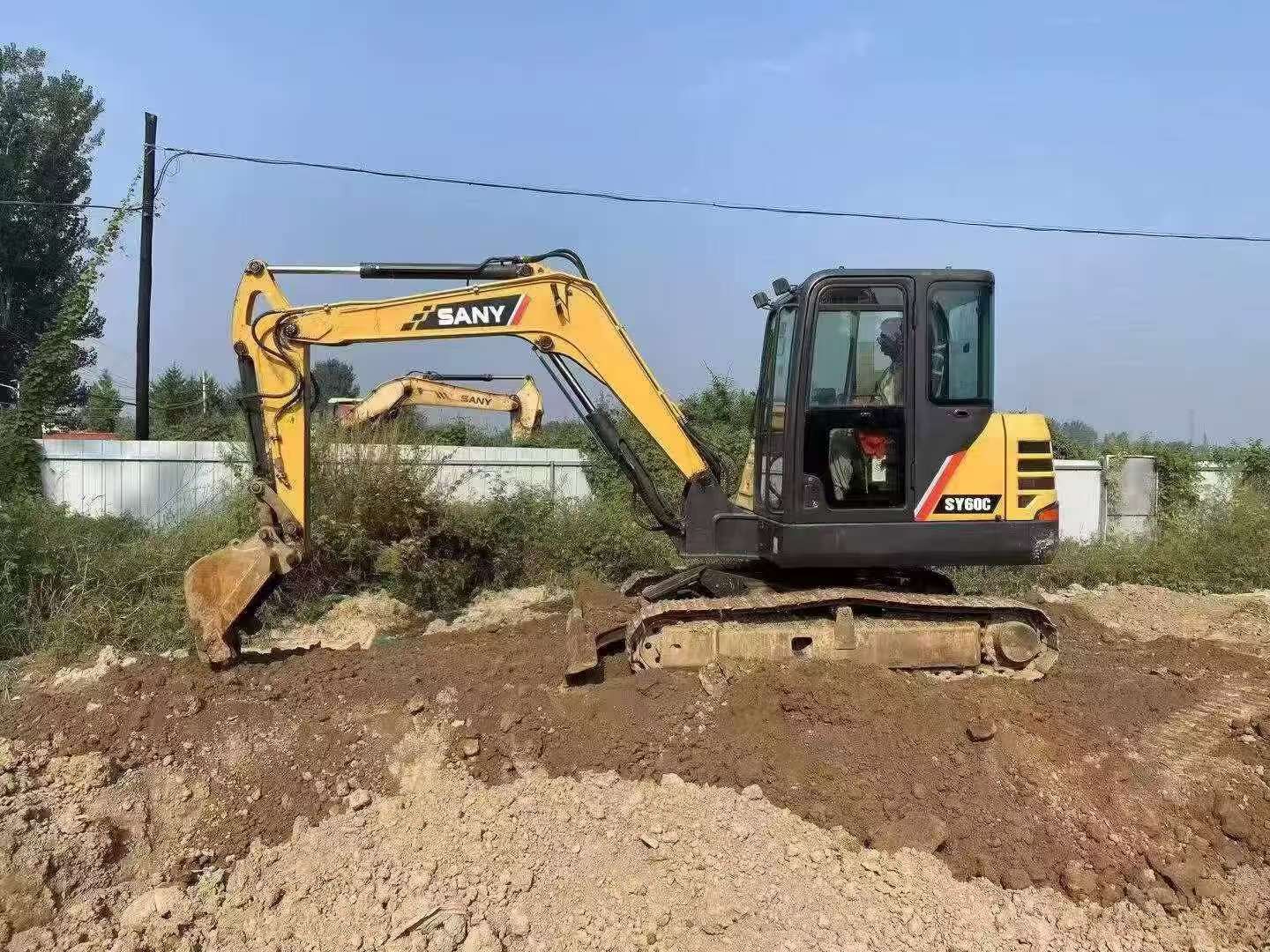 Buy Sany SY60C Used Excavator / 3