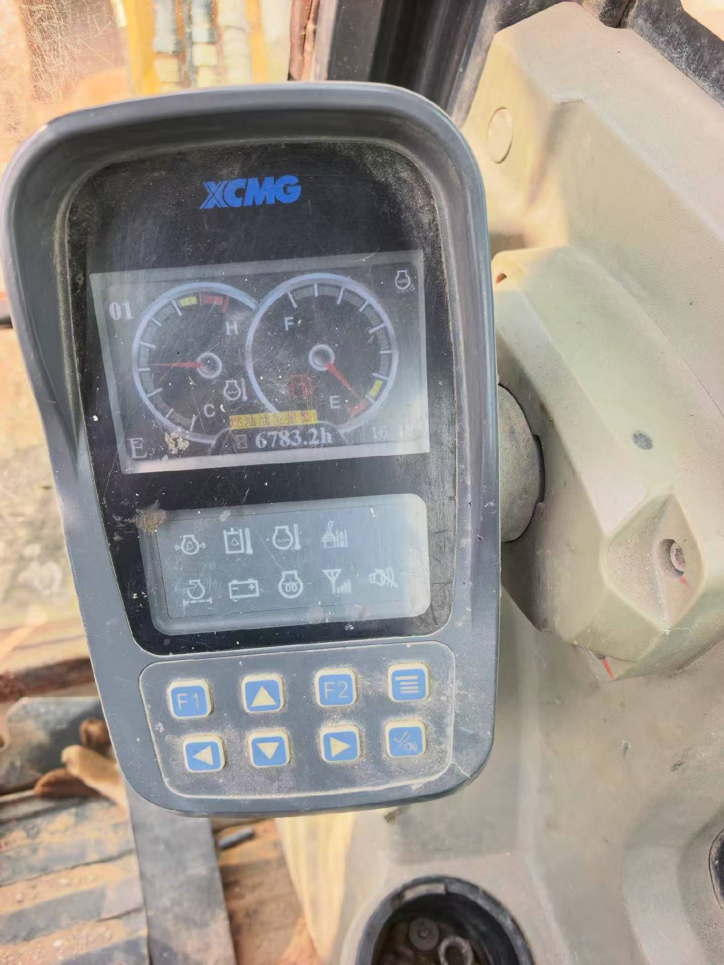 Buy XCMG Used Excavator / 4