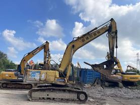 Buy Komatsu PC200-6 Used Excavator / 2 Buy Komatsu PC200-6 Used Excavator / 2