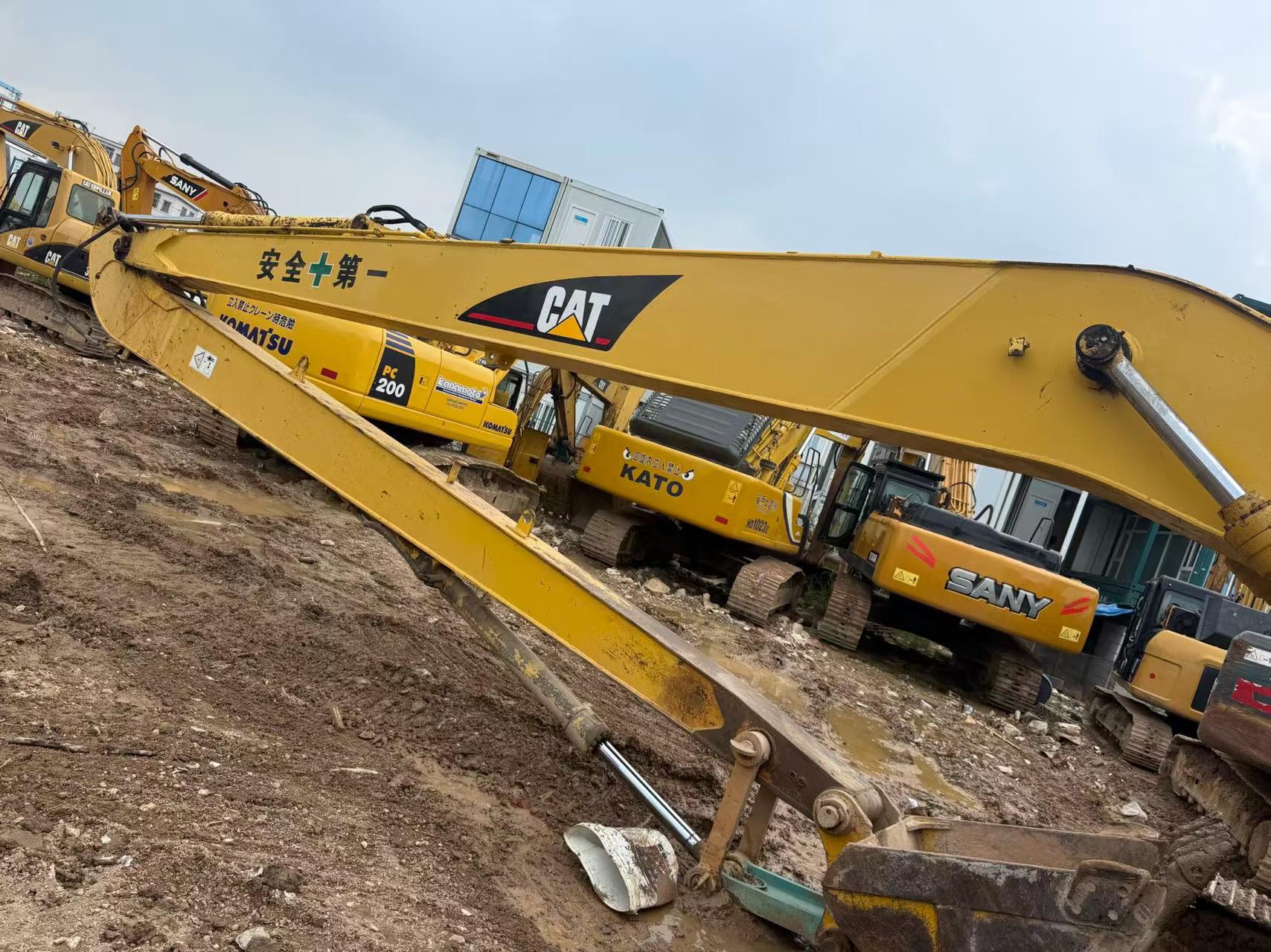 Buy Caterpillar 320A Used Excavator / 9