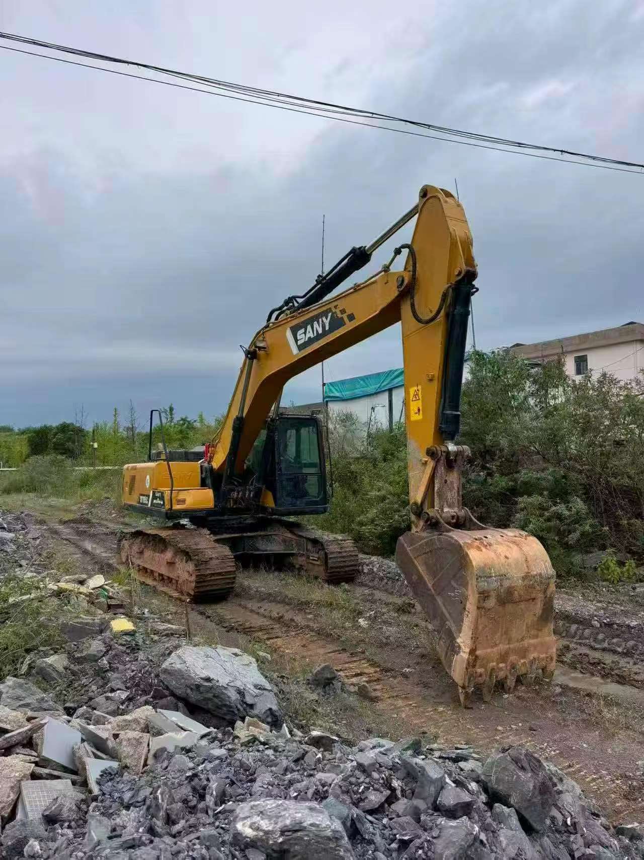 Buy Sany SY195C Used Excavator / 4