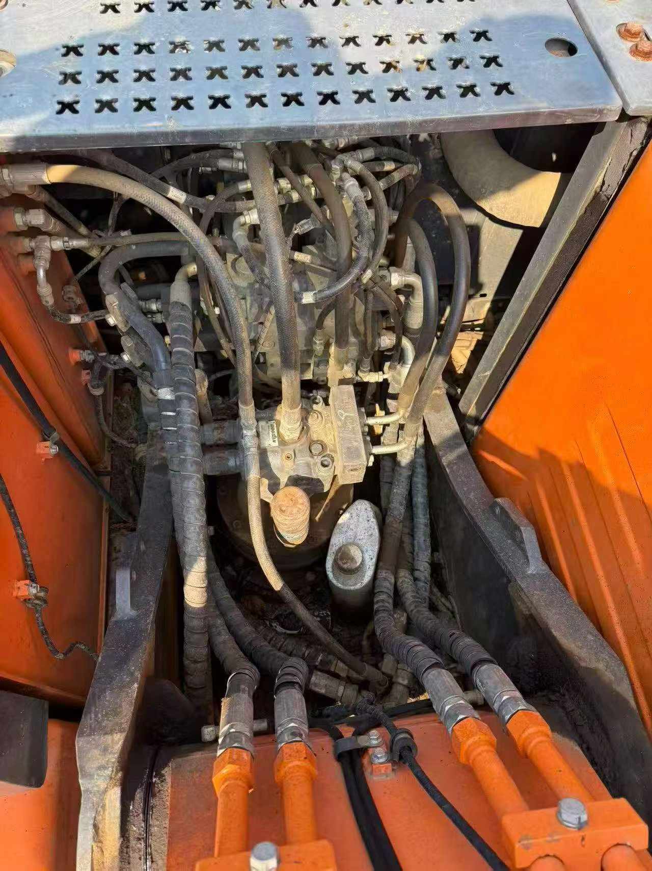 Buy Doosan S130W-3 Used Excavator / 6