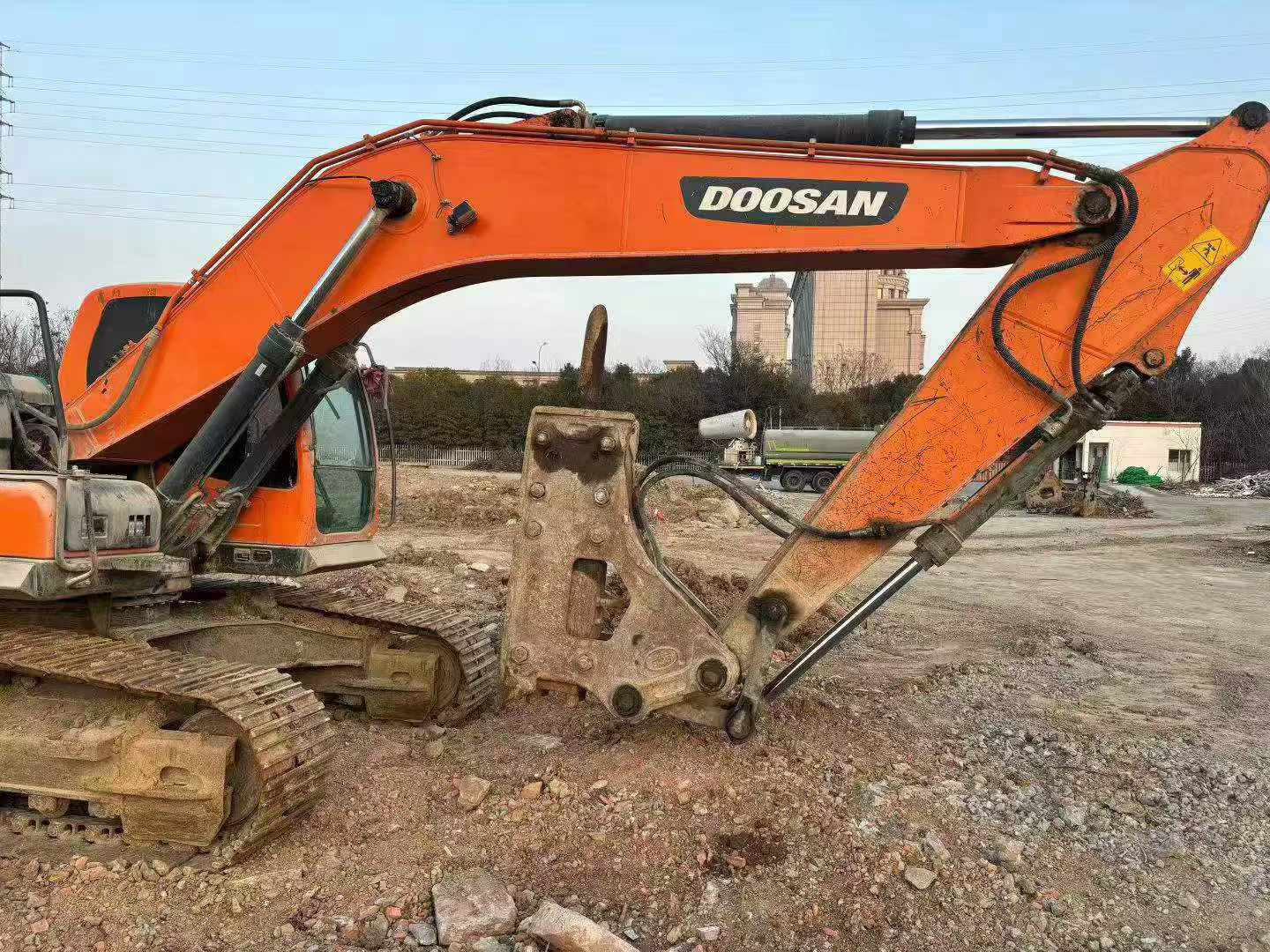 Buy Doosan DX230LC Used Excavator / 8