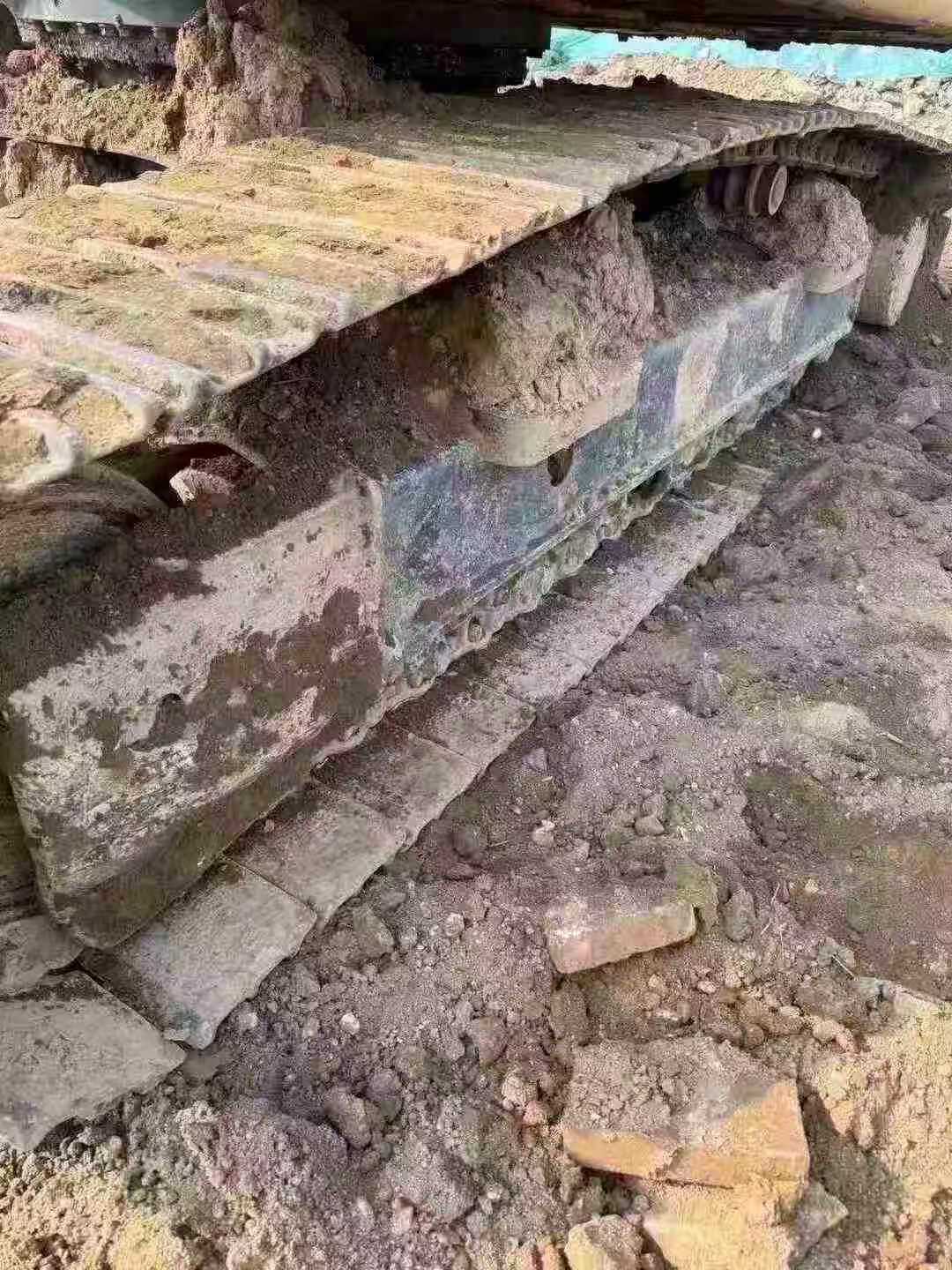 Buy Komatsu PC200 Used Excavator / 9