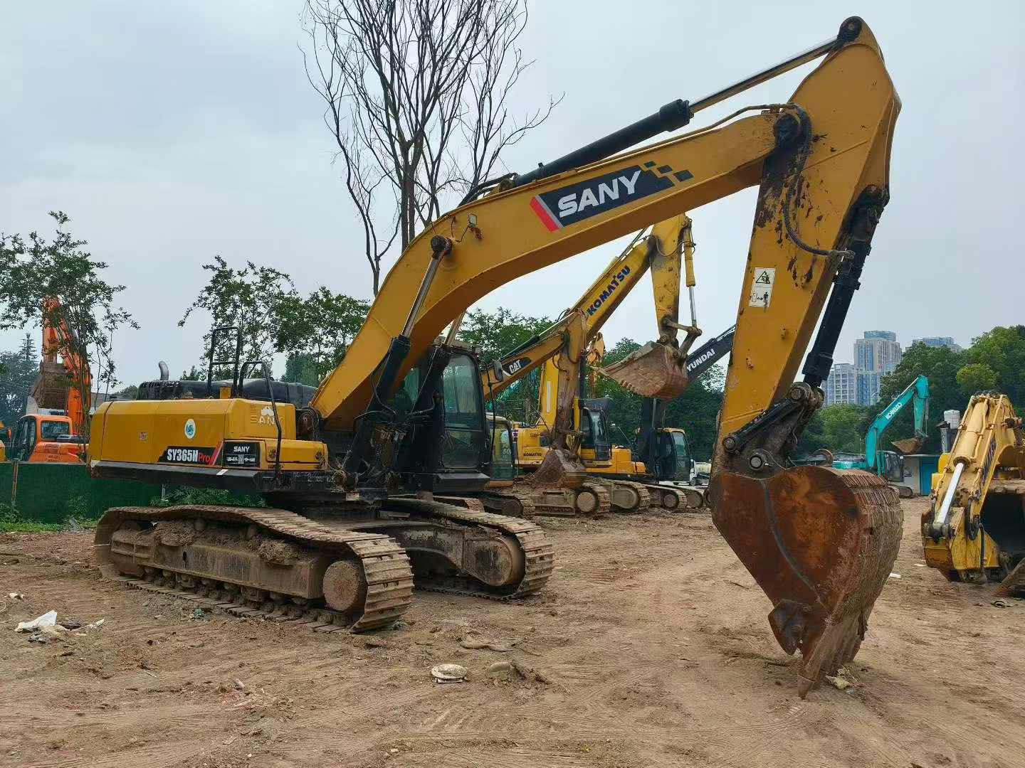 Buy Sany SY305C Used Excavator / 2