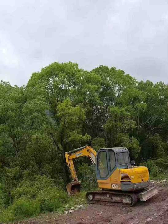 Buy XCMG Used Excavator / 1